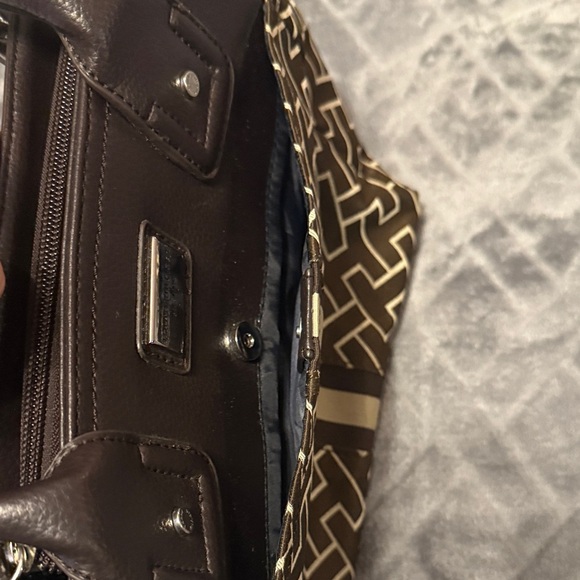 Tommy Hilfiger Brown and White Patterned Tote - Picture 7 of 10